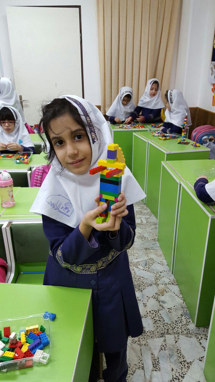 فعالیت های لگوی آموزشی دی ماه دانش آموزان باران اندیشه
